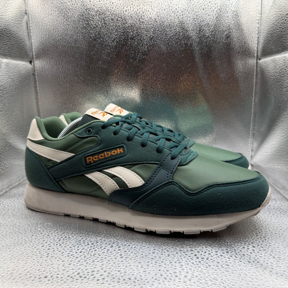Size 9.5 Reebok Classic Nylon Sneakers Mens Green Excellent Retro Low Top Shoes